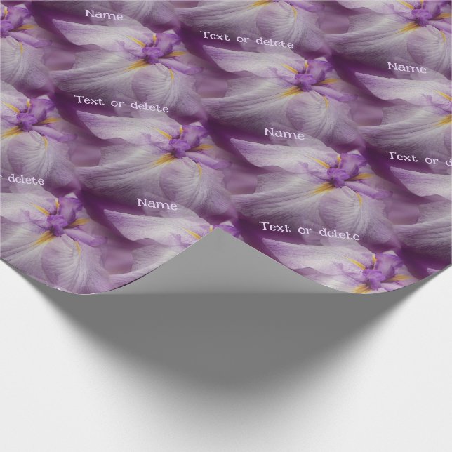 Japanische Iris Blume Natur Personalisiert Geschenkpapier (Ecke)