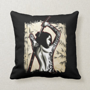 Japanische Samurai Girl Tattooed Frauenkriegerin Kissen
