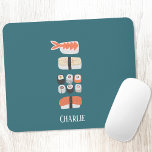 Japanischer Sushi-Individuelle Name Mousepad<br><div class="desc">Eine Auswahl an Sushi-,  Nigiri- und Maki-Brötchen für die Feinschmecker. Entfernen oder ändern Sie den Namen,  um ihn anzupassen.</div>