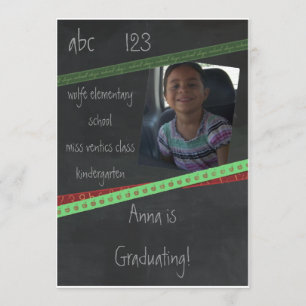 Jardin d'enfants de tableau noir ou invitation