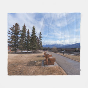 Jasper Alberta Aussicht auf Züge und Berge Fleecedecke