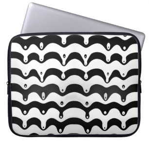 Jazzige Zebrastreifen in Schwarz und Weiß Laptopschutzhülle