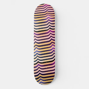 Jazzy Black & White Trippy Op Art Stripey Muster Skateboard