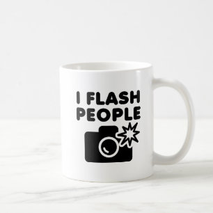 Je clignote tasse drôle de personnes