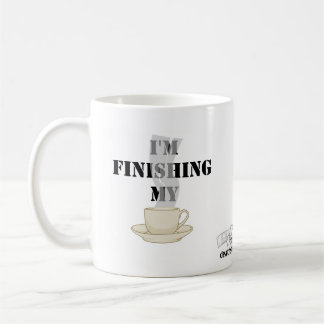 Je finis ma tasse de café…
