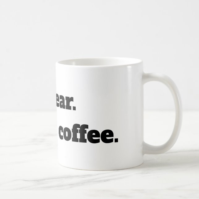 Je jure.  C'est seulement café - tasse de coffe (Droite)