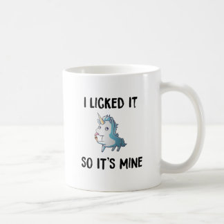 Je l'ai léché ainsi sa tasse de tasse de café de