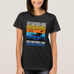 Je Naher ich an die Unterseite komme, desto weiter T-Shirt