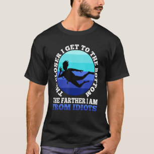 Je Naher ich an die Unterseite komme, desto weiter T-Shirt