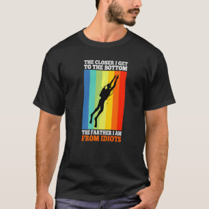 Je Naher ich an die Unterseite komme, desto weiter T-Shirt