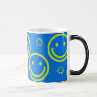 Je peux vous faire la tasse de sourire