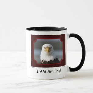"JE souris !" Tasse d'Eagle chauve
