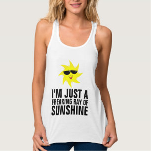 JE SUIS JUSTE UN RAYON DE SOLEIL DÉJANTÉ T-Shirts