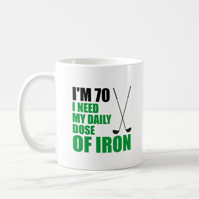 Je suis la dose 70 quotidienne de tasse de golf de (Gauche)