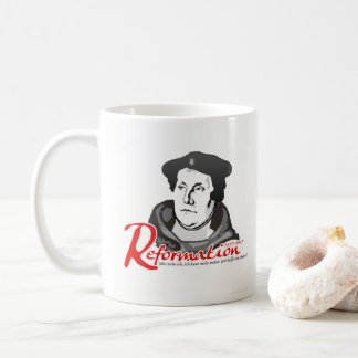 Je tiens tasse de réforme de Martin Luther la