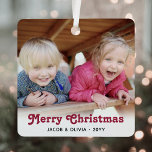 Jede Text 2 Foto Red Retro Typografie Einfach Ornament Aus Metall<br><div class="desc">Feiern Sie die einfachen Freuden der Ferien mit einem maßgeschneiderten 2 Foto Retro Typografie quadratischen Metall-Ornament. Bilder und alle Texte auf dieser Vorlage sind einfach zu anpassen und können auf Vorder- und Rückseite unterschiedlich oder gleich sein. Es kann jeden Wortlaut enthalten, z. B. Frohe Weihnachten, glückliche Feiertage, beste Freunde, Kinder...</div>