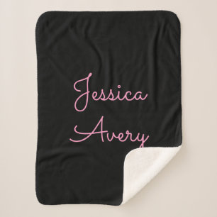 Jeder Name Cool Editable Pink Script in Black Sherpadecke