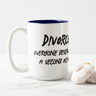 Jeder verdient einen zweiten Akt, ein großes Schei Zweifarbige Tasse