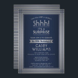 Jedes Alter Überraschung Geburtstag Elegant Marine Einladung<br><div class="desc">Schah! Kannst du ein Geheimnis behalten haben? Laden Sie Familie und Freunde zu einem eleganten und aufregenden Fest mit dieser marineblauen und silbernen Geburtstagsfeier ein. Das Design umfasst Imitate aus rostfreiem Edelstahl, moderne schwarze Streifen und stilvolle Vintage Kunst-Deko inspirierte Typografie. Bitte beachten Sie, dass Silber in grauer Farbe gedruckt wird,...</div>
