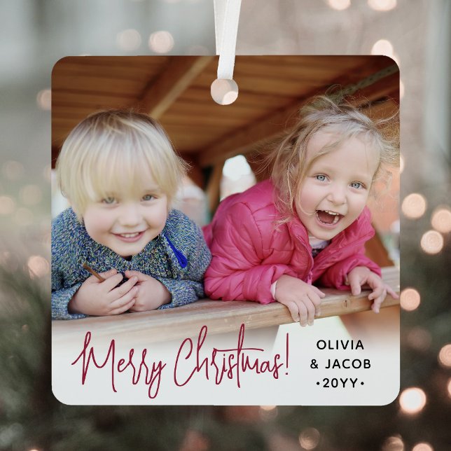 Jedes Foto 2 Modernes, einfaches Skript mit festli Ornament Aus Metall (Von Creator hochgeladen)