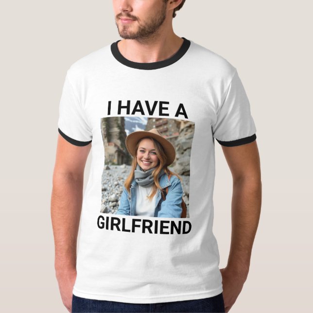 Jedes Mal, wenn ich ausgehe, habe ich ein Foto mit T-Shirt (Vorderseite)