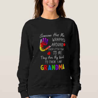 Jemand hat mich um ihren kleinen Finger gestreift Sweatshirt