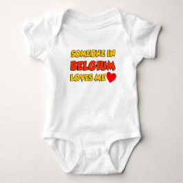 Jemand in Belgien Liebe Baby Strampler