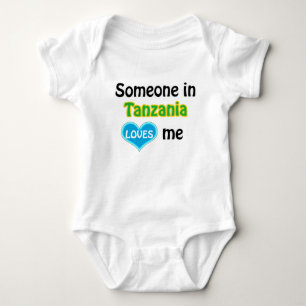 Jemand in Tansania Liebe mich Baby Strampler