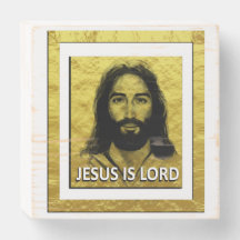 Jésus est Seigneur Or et blanc Design