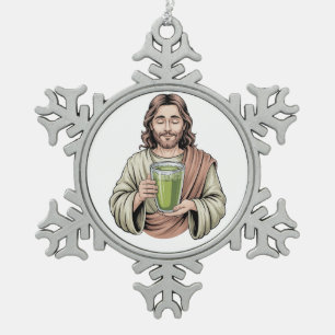 Jesus hält ein Matcha Green Drink Christlich Schneeflocken Zinn-Ornament