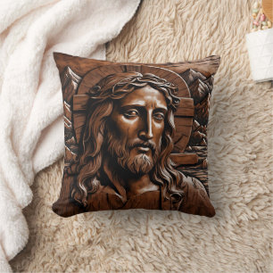 Jesus in Wäldern, umgeben von Bergen Kissen