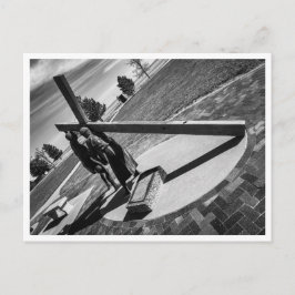 Jesus trägt sein Kreuz Postkarte
