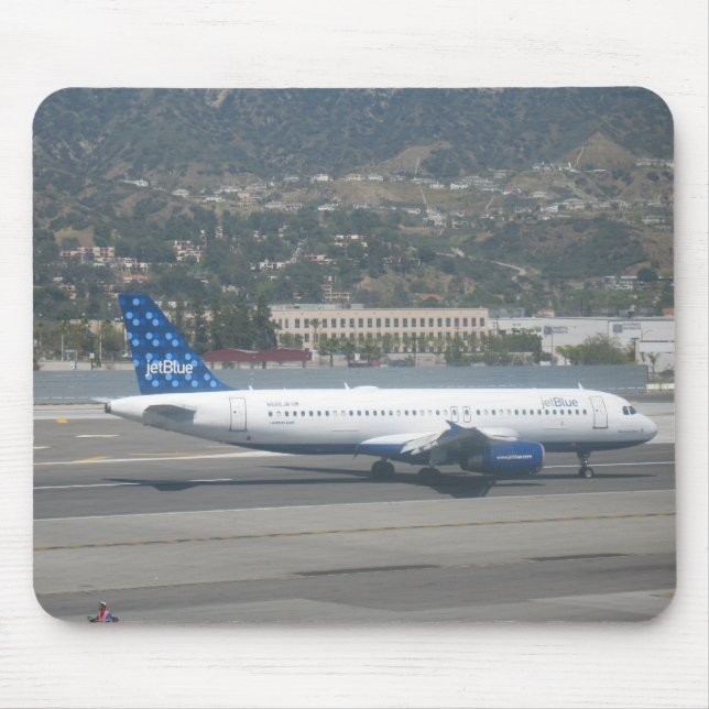 Jet-Blau auf RWY 8 an KBUR Mousepad (Vorne)