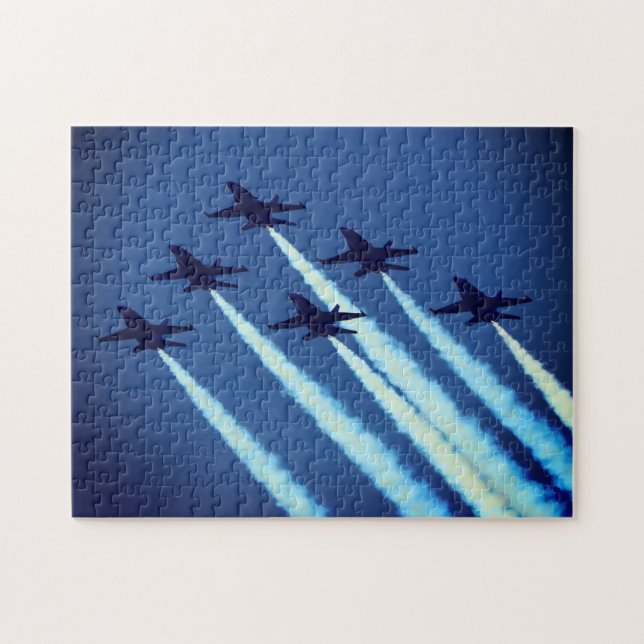 Jet Flugzeuge fliegen in Formation Blue Angels (Horizontal)