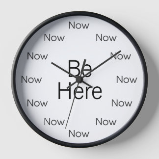 Jetzt sind Sie bei Zen™ Round Clock Uhr