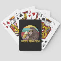 Bigfoot Brew Crew Jouer des cartes