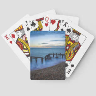 Jeu De Cartes Ciel crépusculaire au-dessus de la rive et des bri