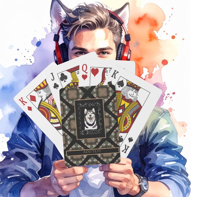 Jeu De Cartes Nom du joueur et couleur de la photo/Brown/noir (Deck of Playing Cards with a Husky center. Customize. Enlarged to see Cards easer!)