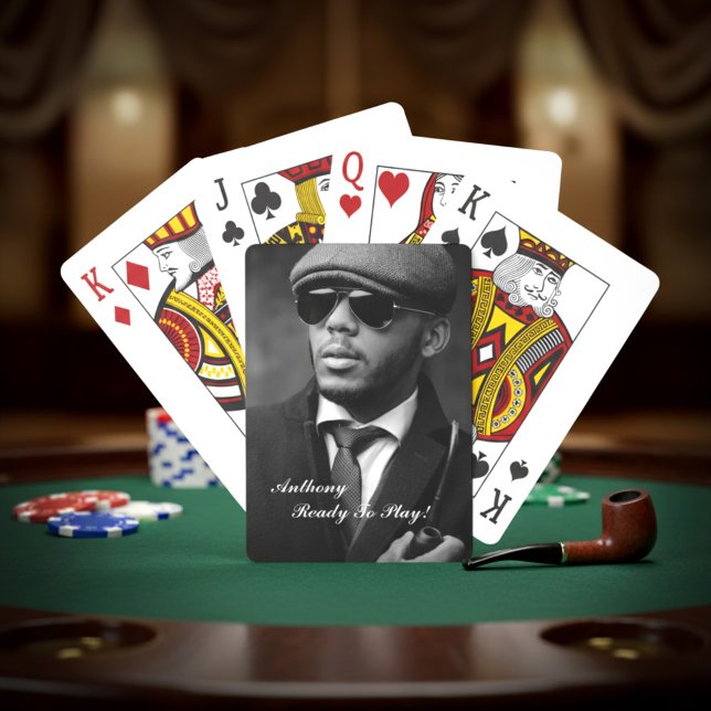 Jeu De Cartes Photo Personnalisée En Noir Et Blanc Moderne Perso (Custom Black And White Photo Modern Personalized Poker Cards is great to play with family and friend)