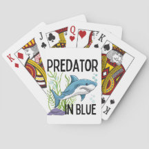 prétateur en bleu, requin, style dessin animé