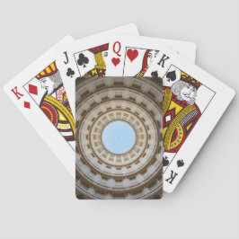 Jeu De Cartes Vue symétrique vers l'oeil d'un grand dôme