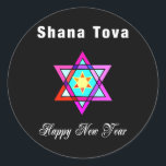 Jewish Star Shana Tova Runder Aufkleber<br><div class="desc">Shana Tova Jewish Star besticht durch einen hebräischen Glasstar aus David und einen sonnigen Gruß für ein glückliches Neues Jahr.</div>