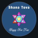 Jewish Star Shana Tova Runder Aufkleber<br><div class="desc">Shana Tova Jewish Star besticht durch einen hebräischen Glasstar aus David und einen sonnigen Gruß für ein glückliches Neues Jahr.</div>