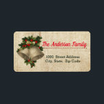Jingle Bells Christmas Addres Label Adressaufkleber<br><div class="desc">Mit diesem stilvollen Weihnachtsadressen-Label, das mit Viktorianischen Weihnachtsglocken mit Holly- und Rotweinbeeren auf einem Vintagen, alten Papierhintergrund geschmückt ist, können Sie Ihre Kuverts anfassen. Einfach und elegant, fügt dieses personalisierte Retourlabel die perfekte Weihnachtsfeier-Touch zu Ihren entsprechenden Einladungen und Umschlägen hinzu. Klicken Sie auf die Schaltfläche "Anpassen", um Ihren eigenen Namen...</div>