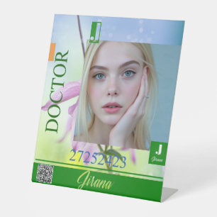 JIRANA PEDESTAL SIGN SOCKELSCHILD