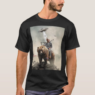 Joe Rogan reitet einen Bär (+ Außerirdischen) Esse T-Shirt