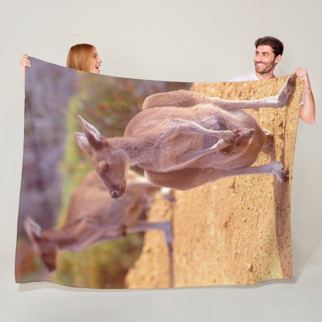 JOEY und MAMA KANGAROO Fleecedecke (Beispiel)