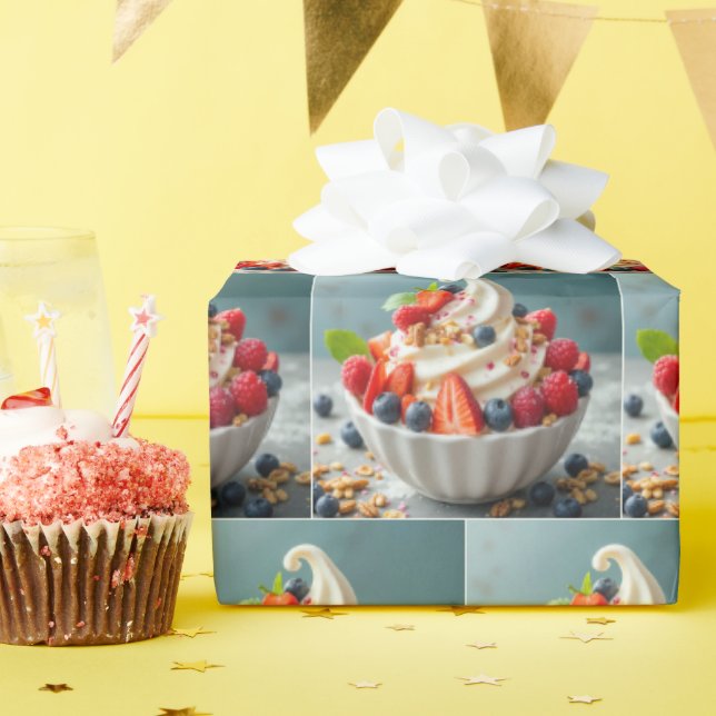 Jogurt, gefroren, mit Bereren und Granola Geschenkpapier (Geburtstagsparty)