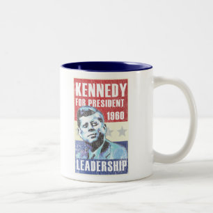 John F. Kennedyhistorisches Präsidentenplakat Zweifarbige Tasse