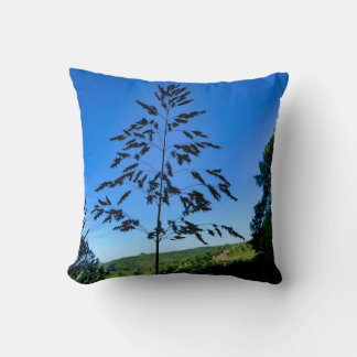 Johnson Grass Throw Cushion Kissen